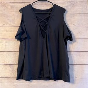 NWOT SHEIN Curve Ladies Criss Cross Vneck cold shoulder blouse
